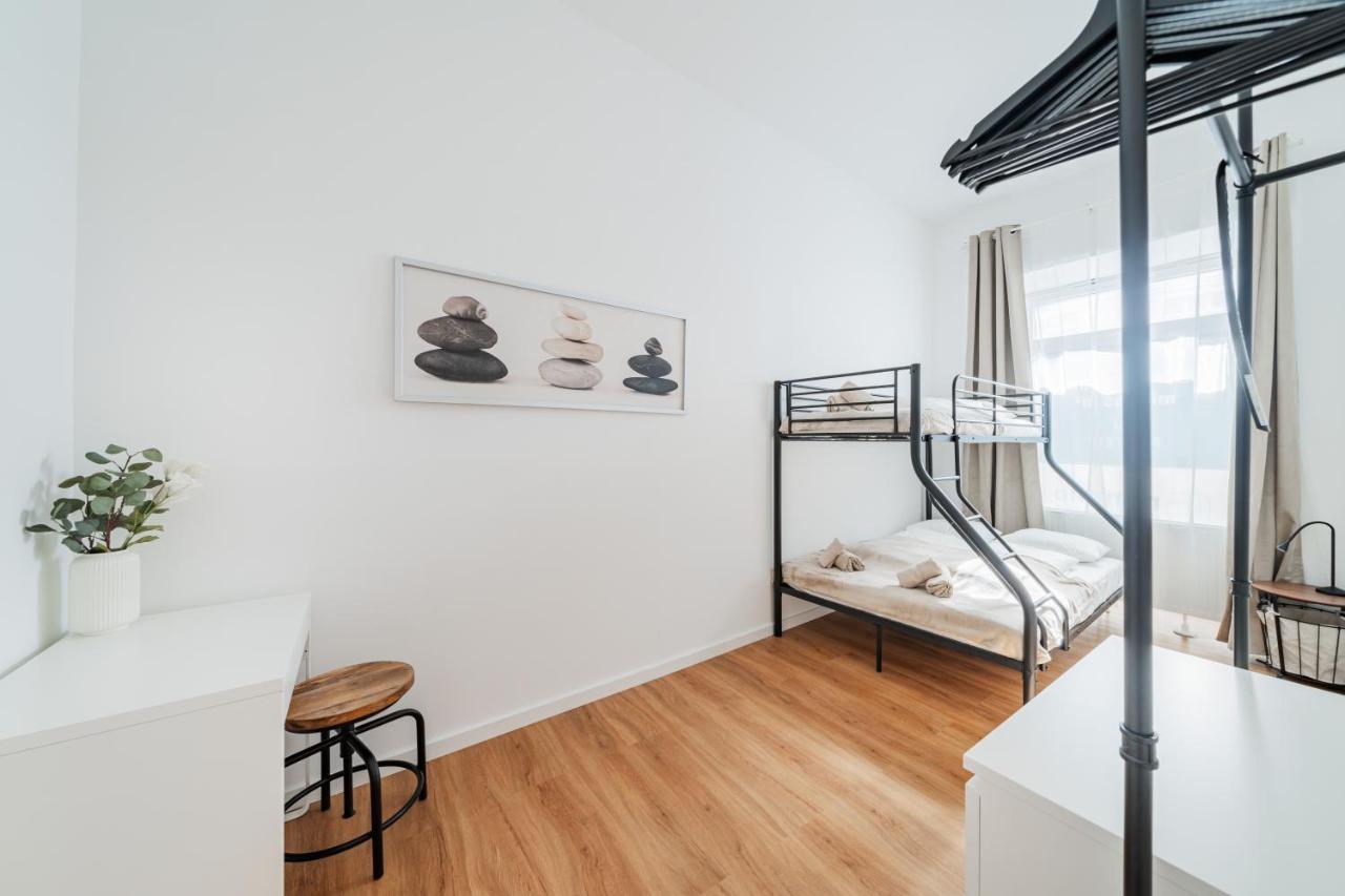 Modern Central City Rooms Wenen Buitenkant foto