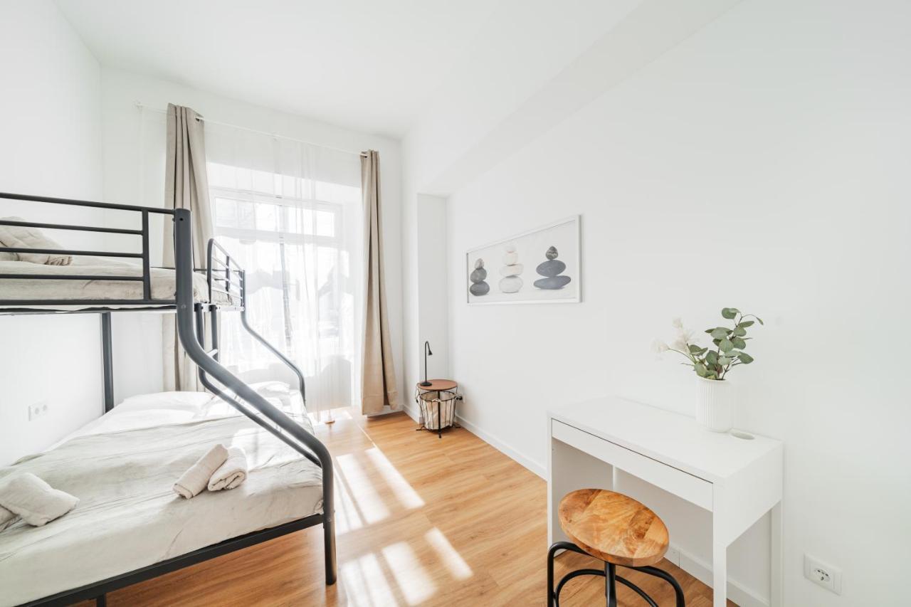 Modern Central City Rooms Wenen Buitenkant foto