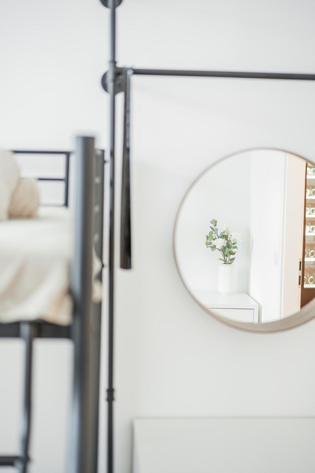 Modern Central City Rooms Wenen Buitenkant foto